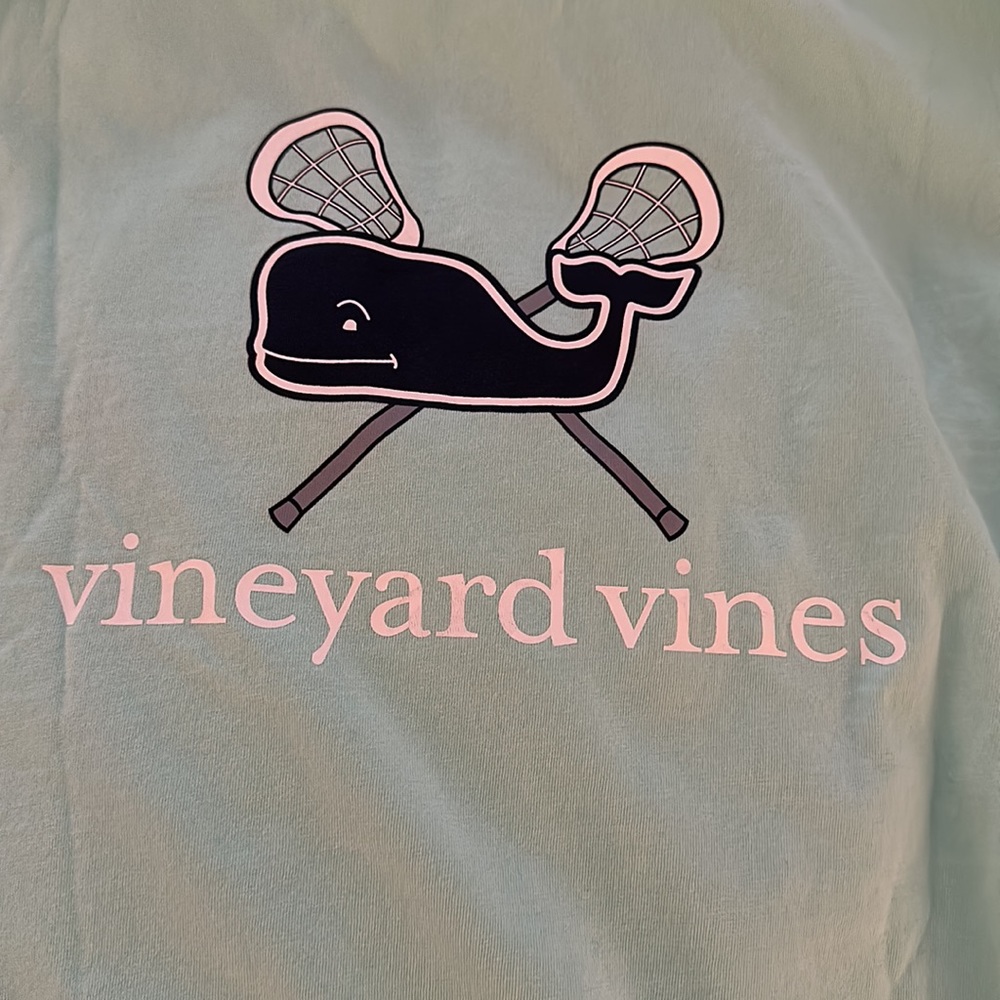 Vineyard Vines t-shirt - Picture 3 of 5